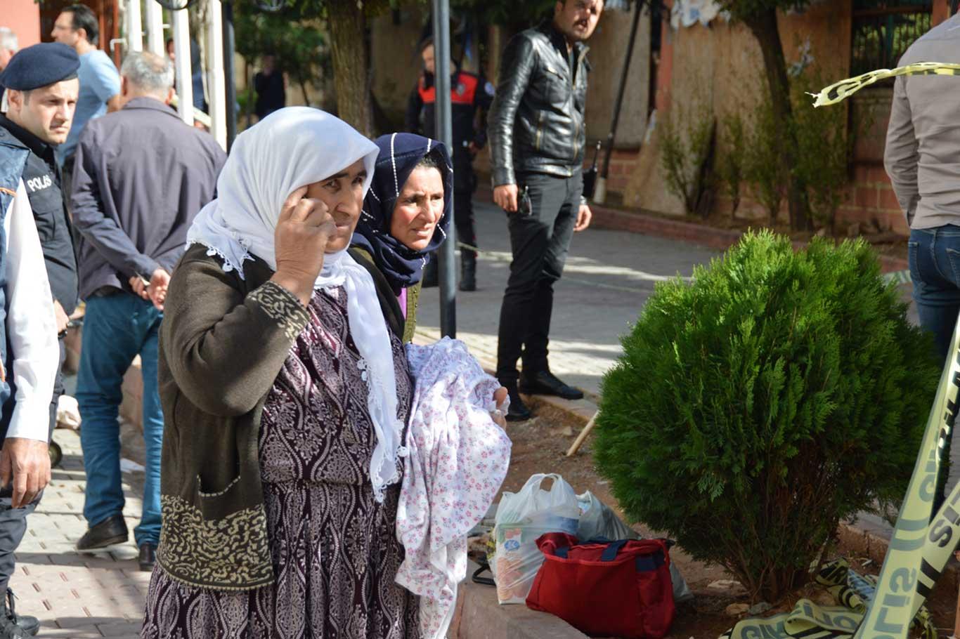 Özel bir hastanede yangın çıktı: Hastalar tahliye ediliyor Özel bir hastanede yangın çıktı: Hastalar tahliye ediliyor
